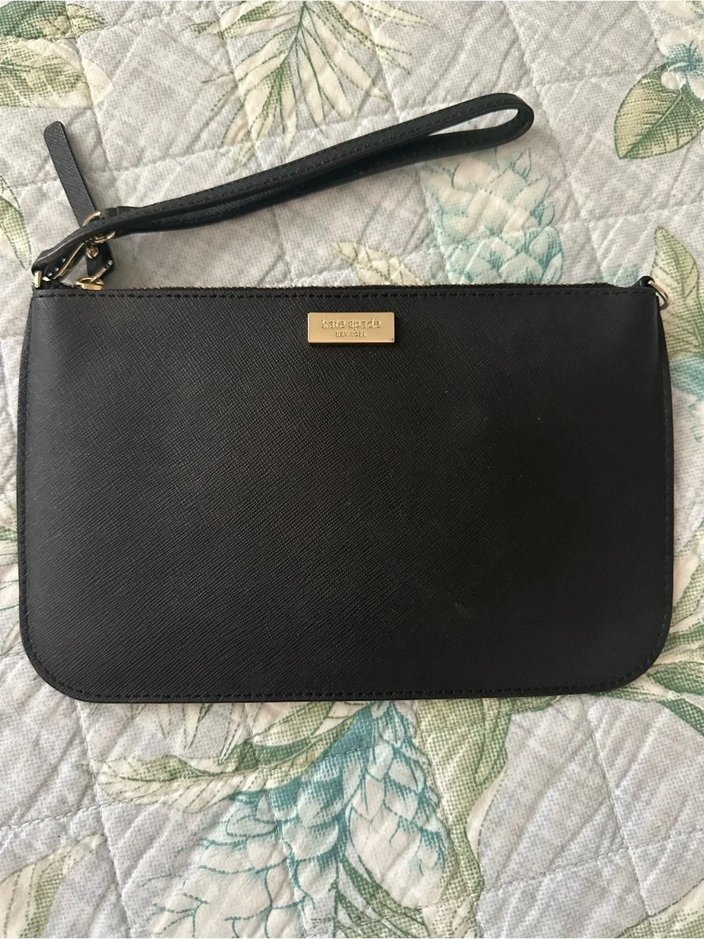 kate spade black leather wristlet clutch with gold plaque